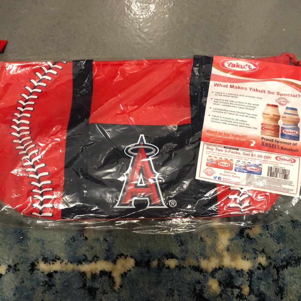 Los Angeles Angels of Anaheim Insulated Tote Bag